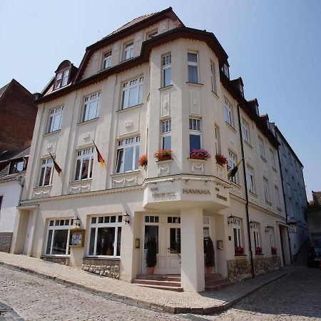 Hotel Fuersteneck Bernburg Bagian luar foto